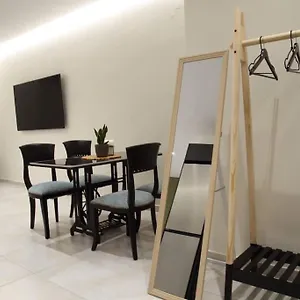 https://eclectic-apartment-near-downtown.rethymnohotels.net